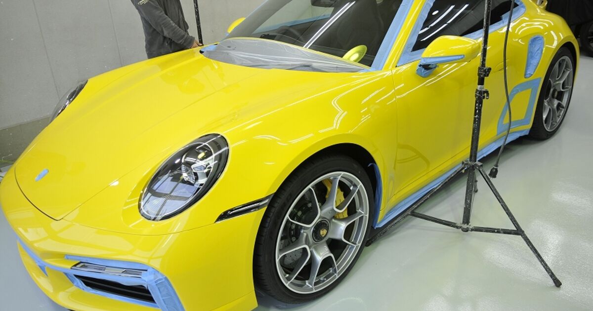「趣味のコーナー」クリスタルガラス、ポルシェ911  美品です。 ポルシェ 911(Type991) ポルシェ991GT3CS正規物 上から下から