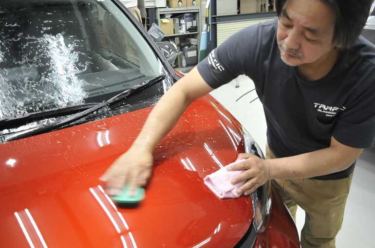 シエンタ　塗装面の鉄粉の除去