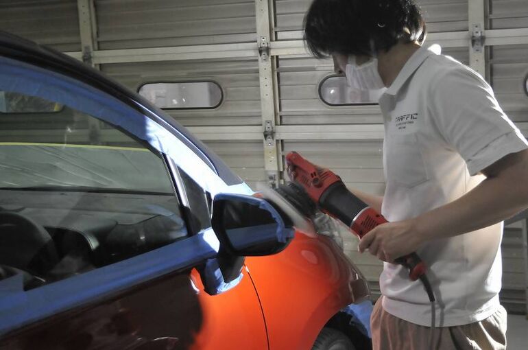 トヨタ　シエンタ　サイドミラー　磨き施工