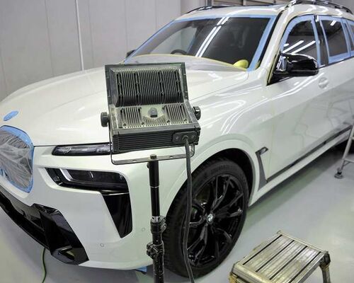 BMW　X7　磨き前　ライトセッティング