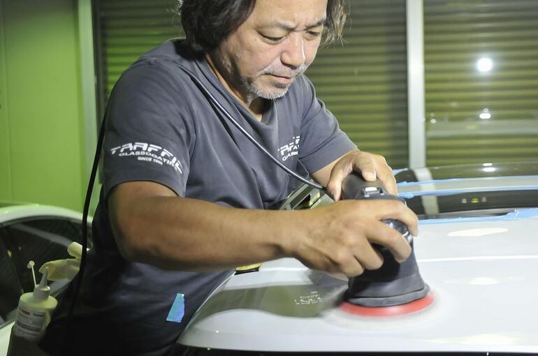 BMW X7　ルーフ部　磨き施工2