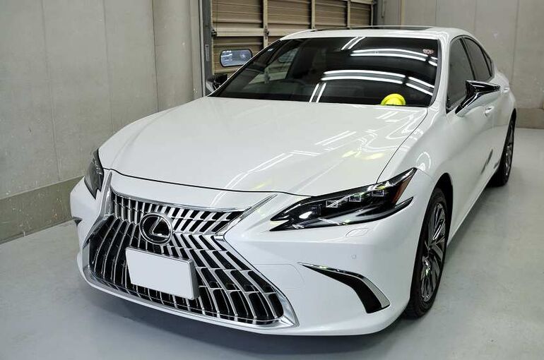 レクサス ES300ｈ　コーティング施工完了　左前からの全景