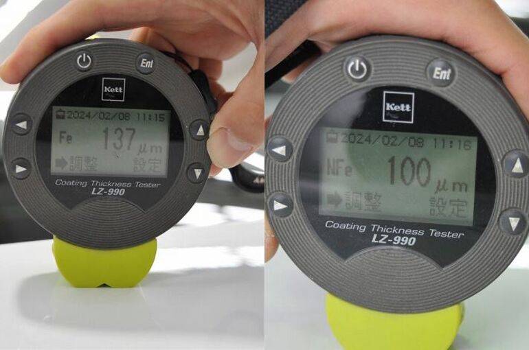 レンジローバー オートバイオグラフィ　磨き施工前　膜厚計測