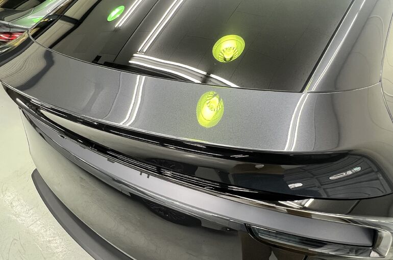 テスラ　モデル3　リアアップコーティング施工写真