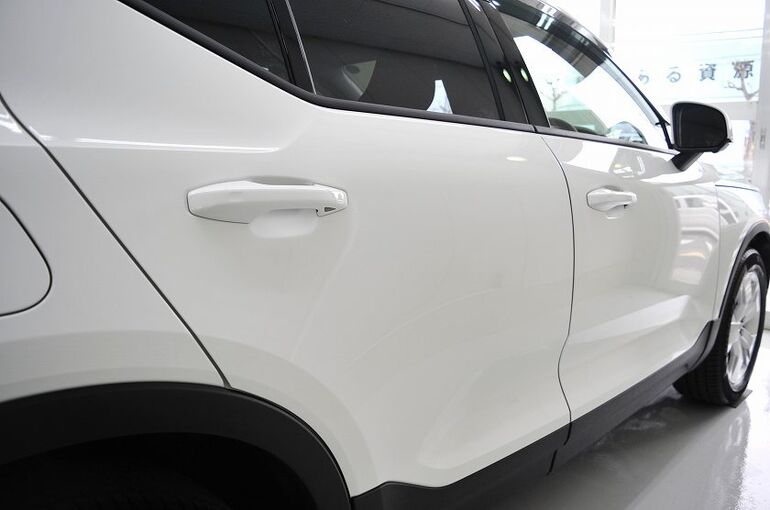 ボルボ XC40 カーコーティング施工後　右側面