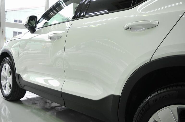 ボルボ XC40 カーコーティング施工後　左側面