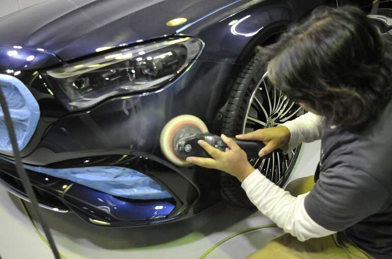16.画像：メルセデスベンツE350e