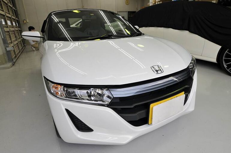 ホンダS660のカーコーティング施工完了　右前から車両全体を撮った写真