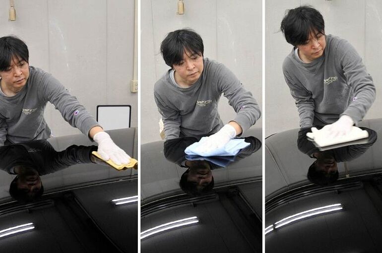 22.BMWミニ　カーコーティング施工中の画像　脱脂工程