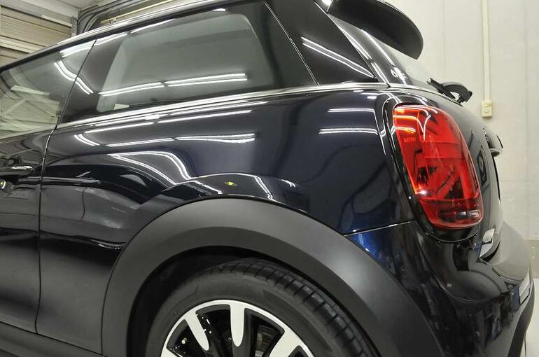 30.BMWミニ　カーコーティング施工後の画像
